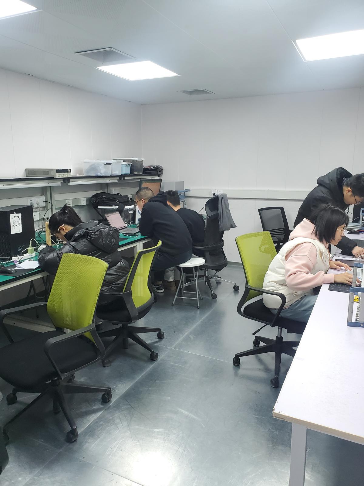 MobiWire engineers at the hardware bench
